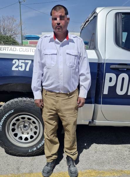 Detienen a hombre por daños y posesión de vehículo con reporte de robo