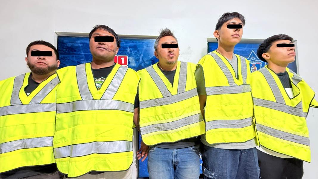 Detienen a cinco hombres por tentativa de homicidio y portación de arma