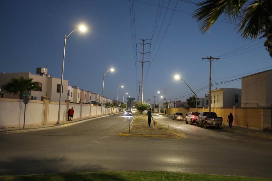 Ponen en operación 539 luminarias LED en tres fraccionamientos