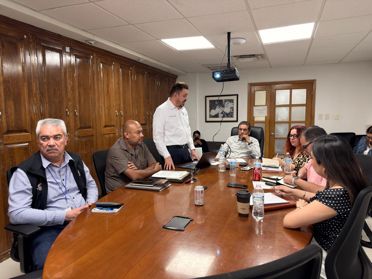 Analizan regidores programas culturales y rescate de monumentos.