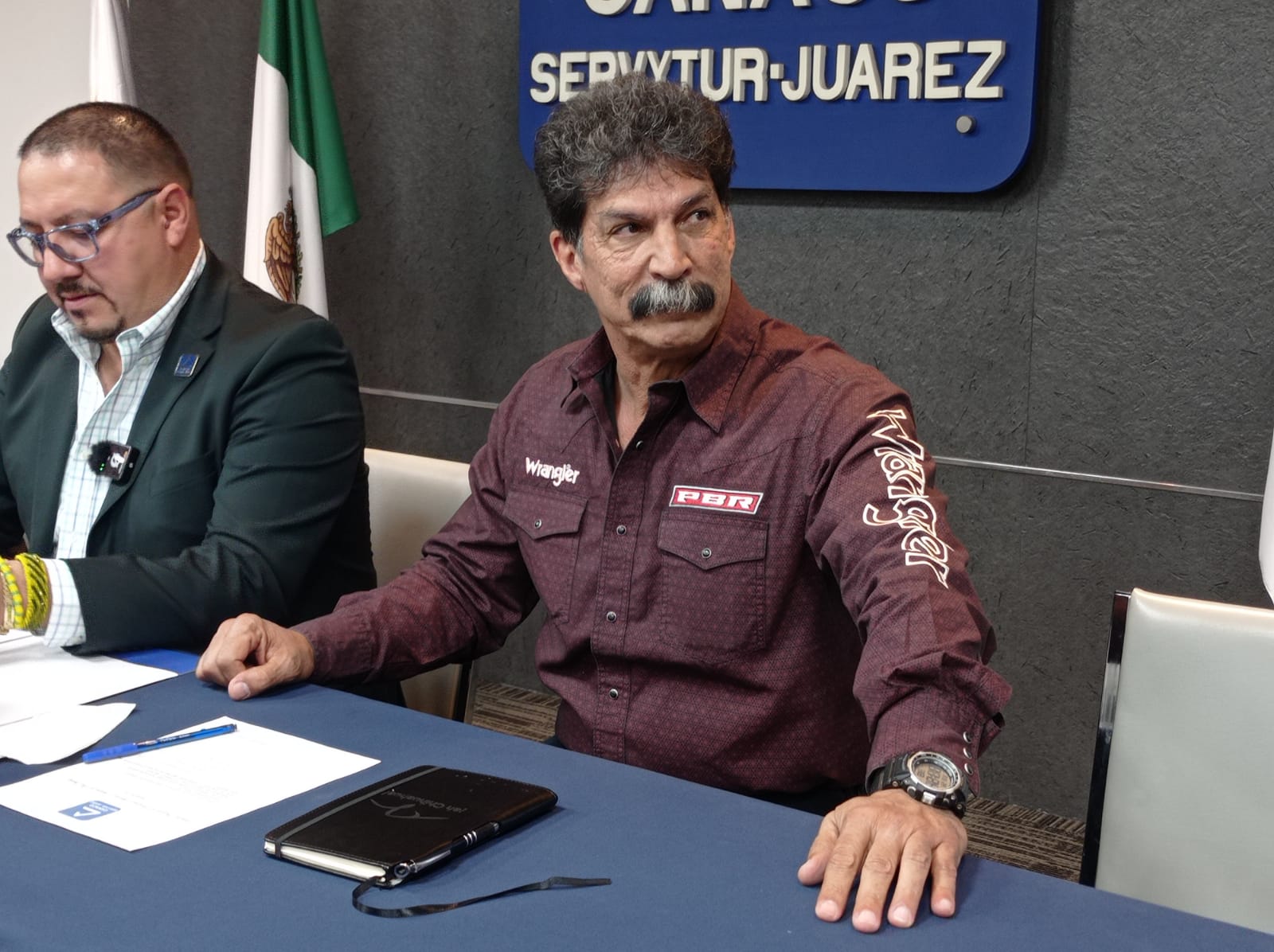 Señala alcalde incremento excesivo del agua; responde titular de la JMAS.