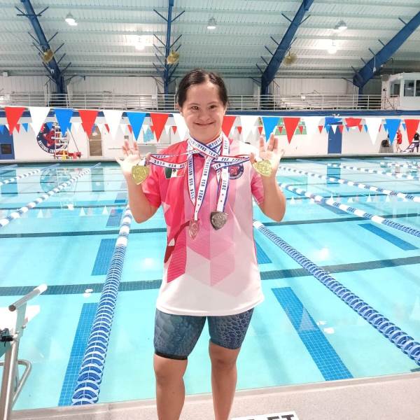 Brilla Melissa Alvarado en Orlando Florida