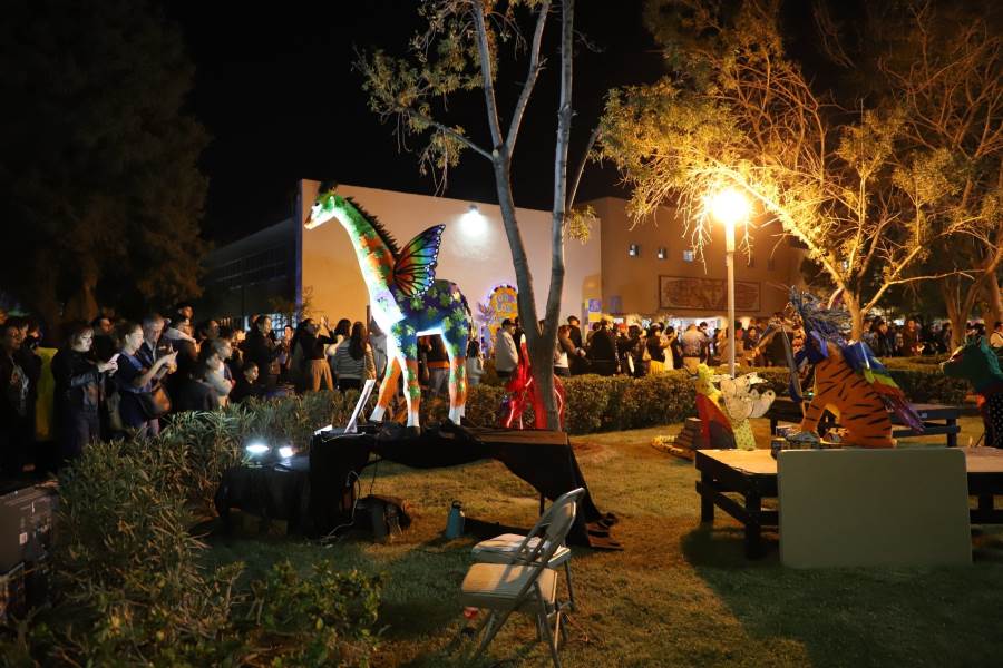 Altares y Tumbas: Una festividad arraigada en el corazón de los fronterizos