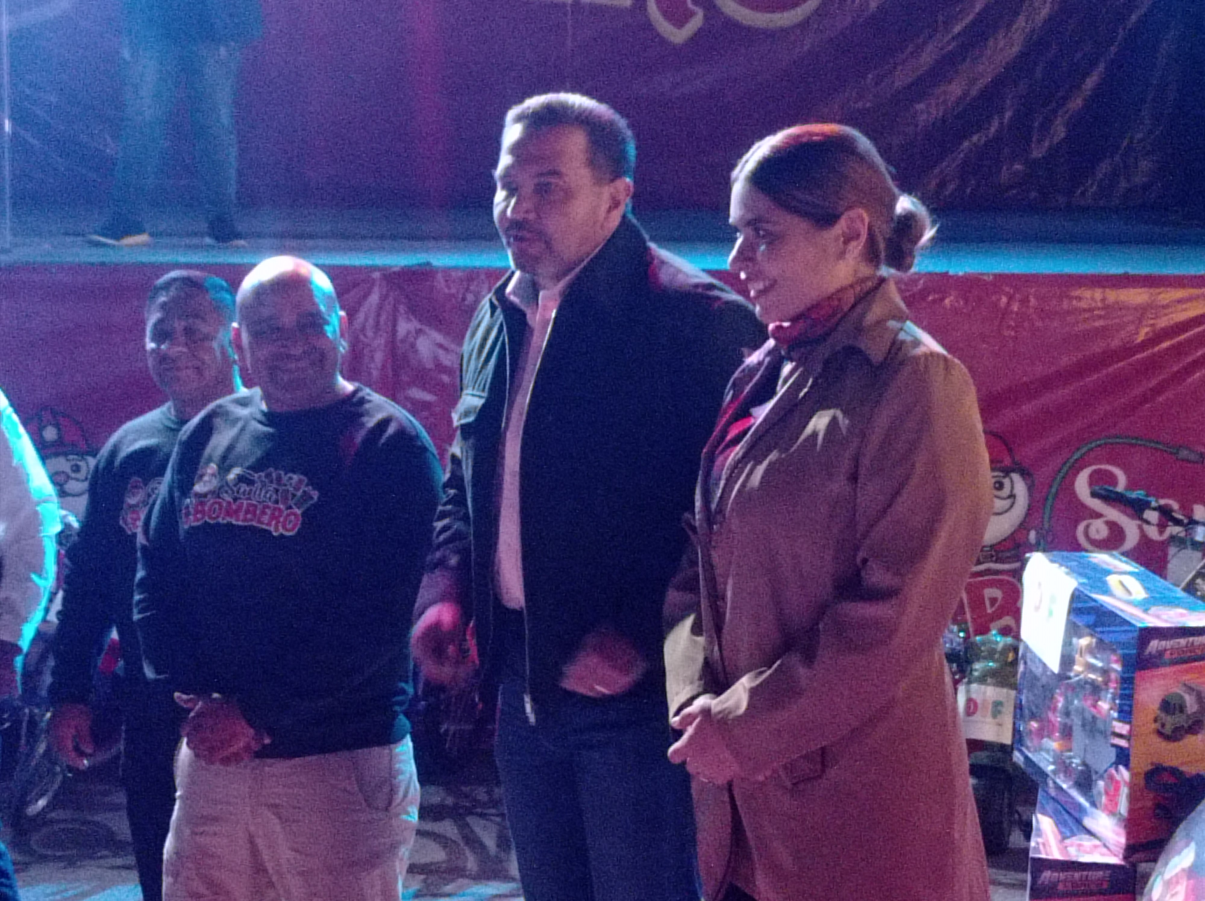 Llaman a la población a contribuir en campaña de Santa Claus Bombero.