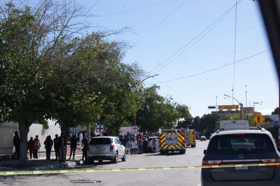 Evacuaron hospital del ISSSTE