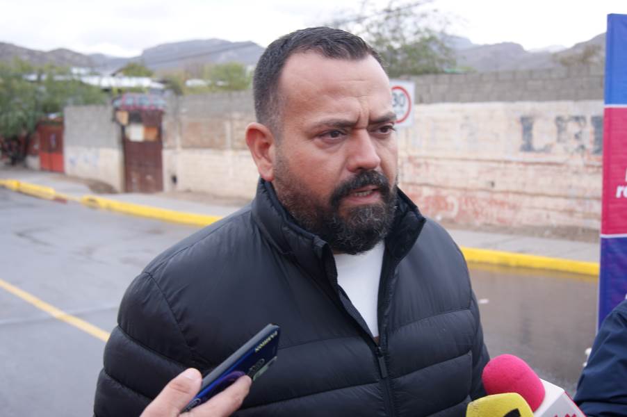 Se tardó Corral en irse del PAN; será difícil que otro partido quiera recibirlo.