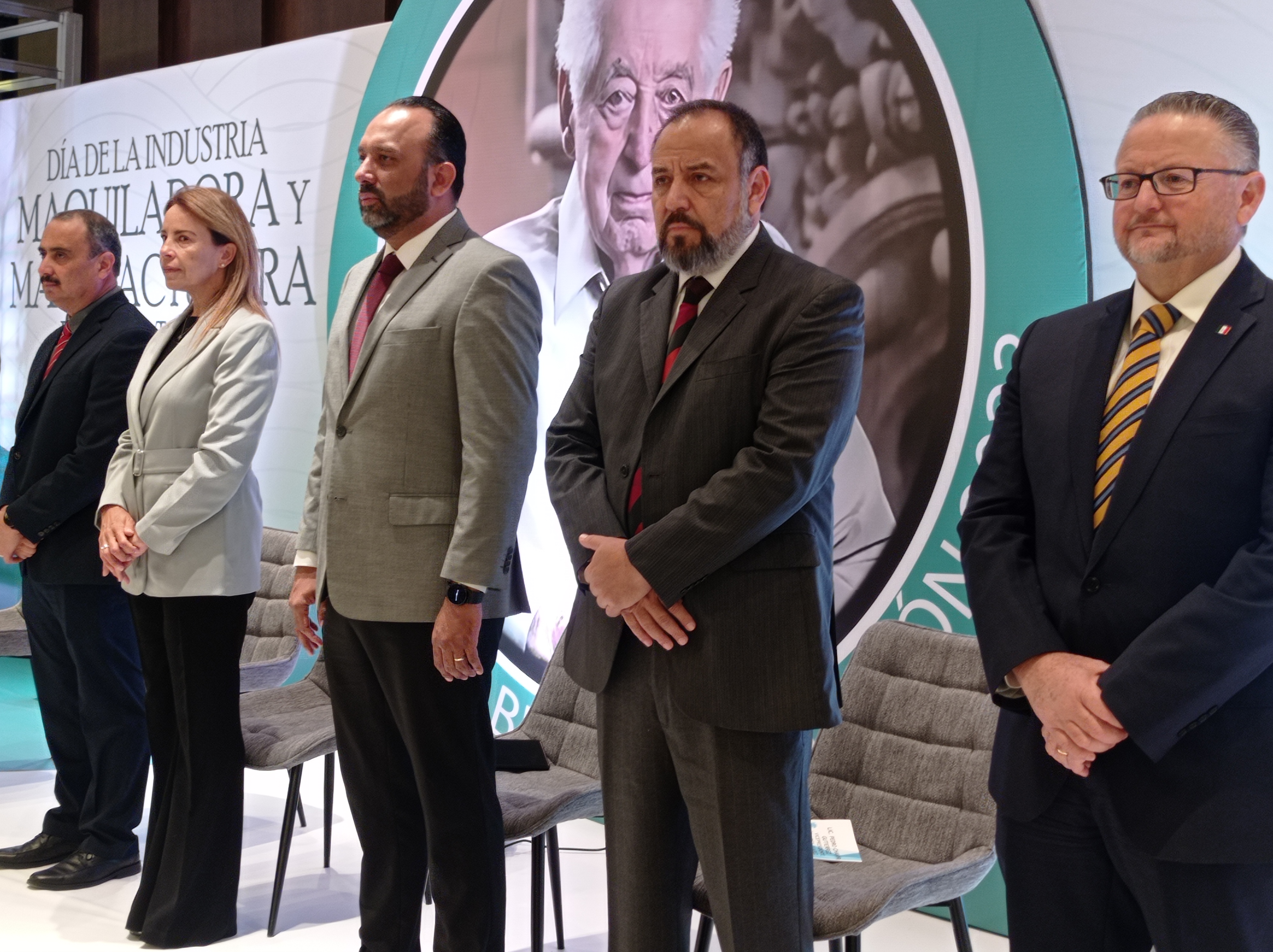 Entregan Presea Jaime Bermúdez Cuarón a maquiladoras destacadas.