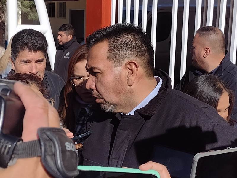 Lamenta alcalde incompetencia de Mario Vázquez en terminación de obras en el Centro.