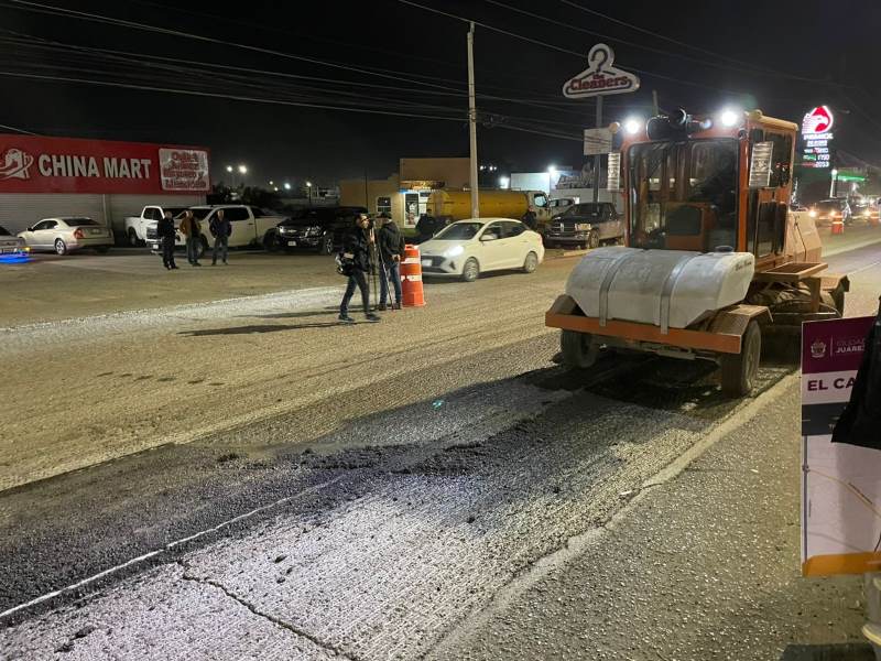 Supervisó alcalde trabajos nocturnos de recarpeteo