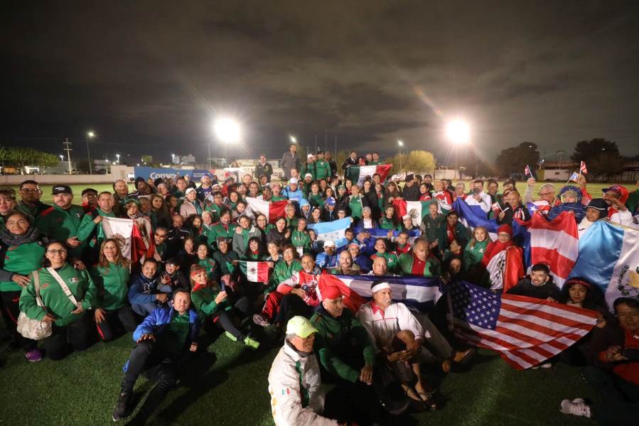 Alcalde Cruz Pérez Cuéllar, declaró inaugurado el Campeonato Regional de Atletismo Master 2023