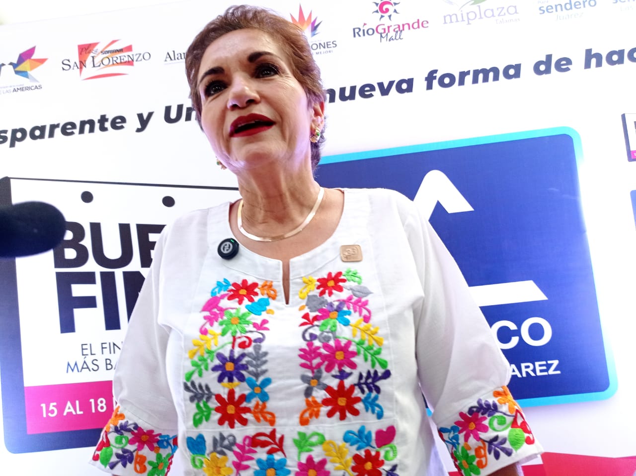 Por venta de dulces, pan y flores; comercios registran disminución de compradores.