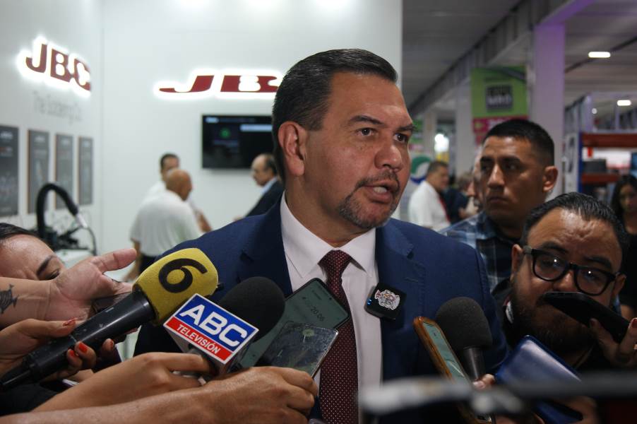 Se mantiene el respeto a las expresiones de manifestantes.