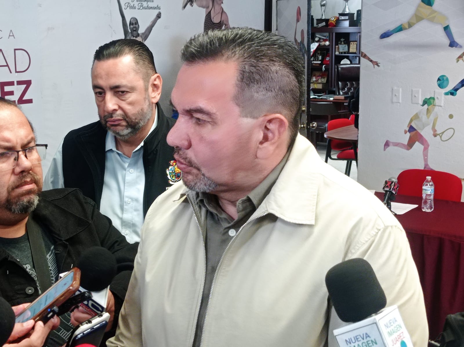 Analizan propuesta de proveedor de los servicios médicos para el municipio.