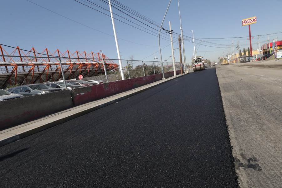 Rehabilitan pavimento de la avenida Reforma