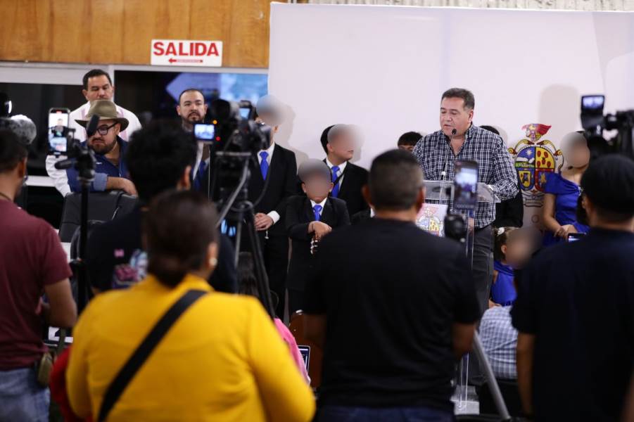 Gana rondalla Voces del Desierto primer lugar en concurso nacional