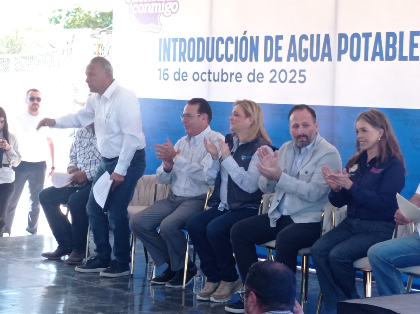 Arranca JMAS primera etapa de obras para introducir red de agua en El Sauzal.