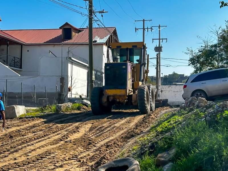 Avanza JMAS con rehabilitación de calles afectadas por lluvias en la colonia Francisco Sarabia