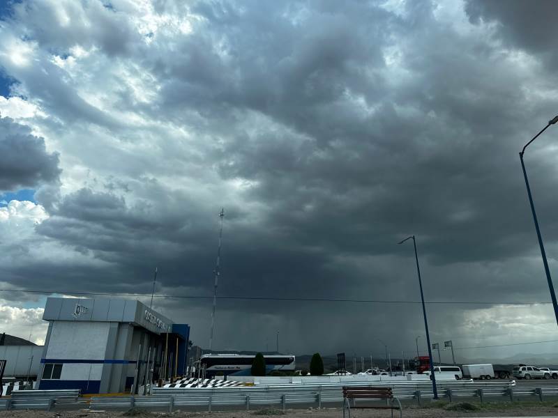 Prevén lluvias de hasta 25 milímetros y fuertes vientos en Chihuahua