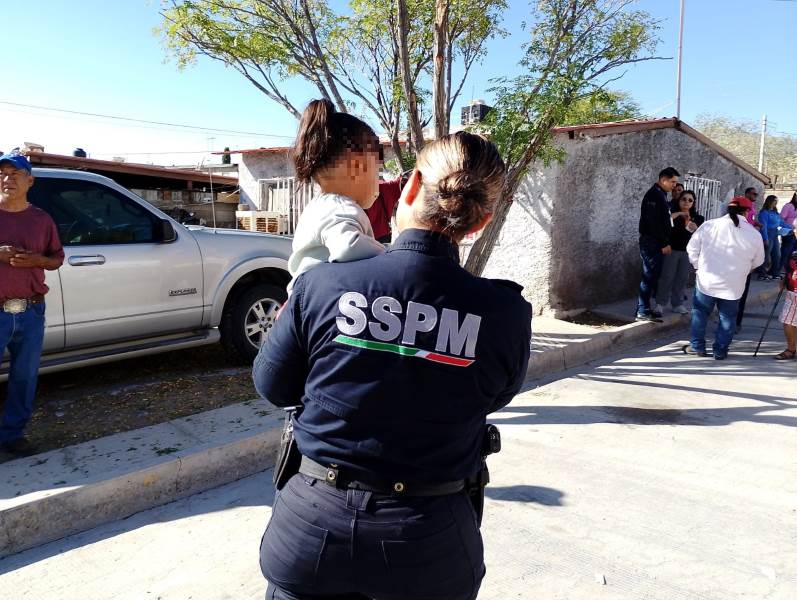 Brinda SSPM atención ciudadana en cruzada por la paz en Palo Chino