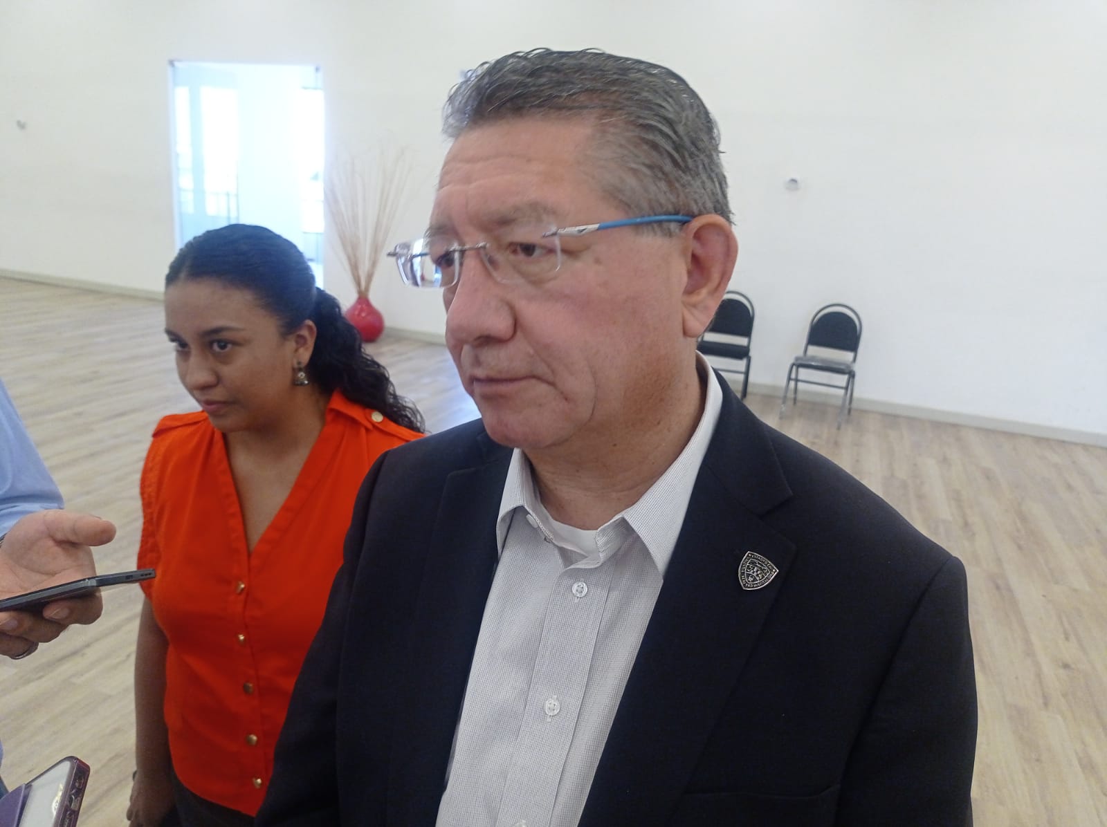 Lamenta estado afectaciones a puentes por bloqueos.