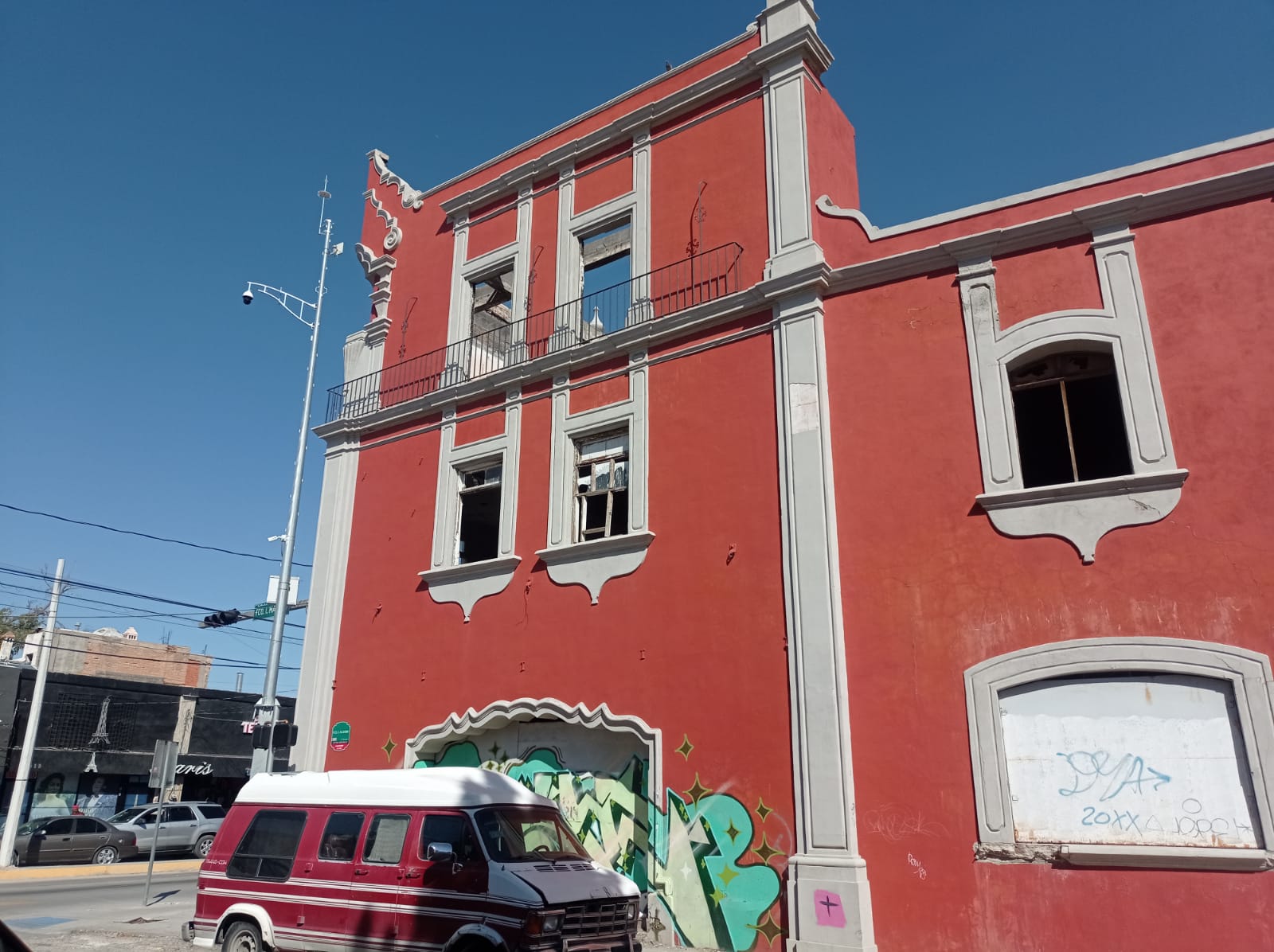 Hay interés del municipio en adquirir el Edificio Victoria.