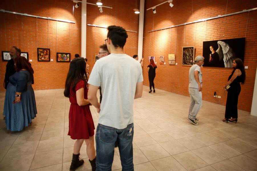 Inauguran exposición pictórica “Travesías de la Existencia” en la Sala Germán Valdés Tin Tan