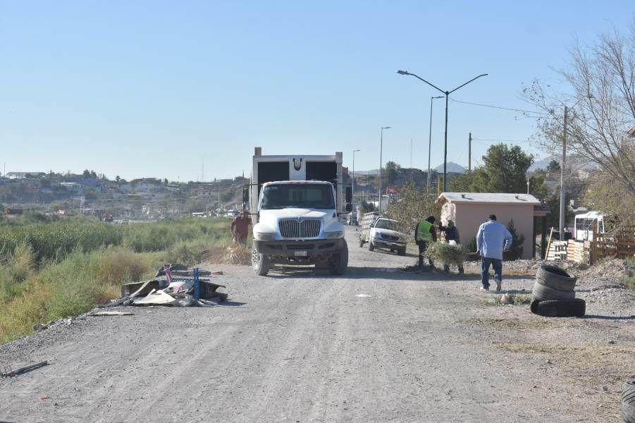 Atienden con limpieza ruta de la Carrera Chupacabras