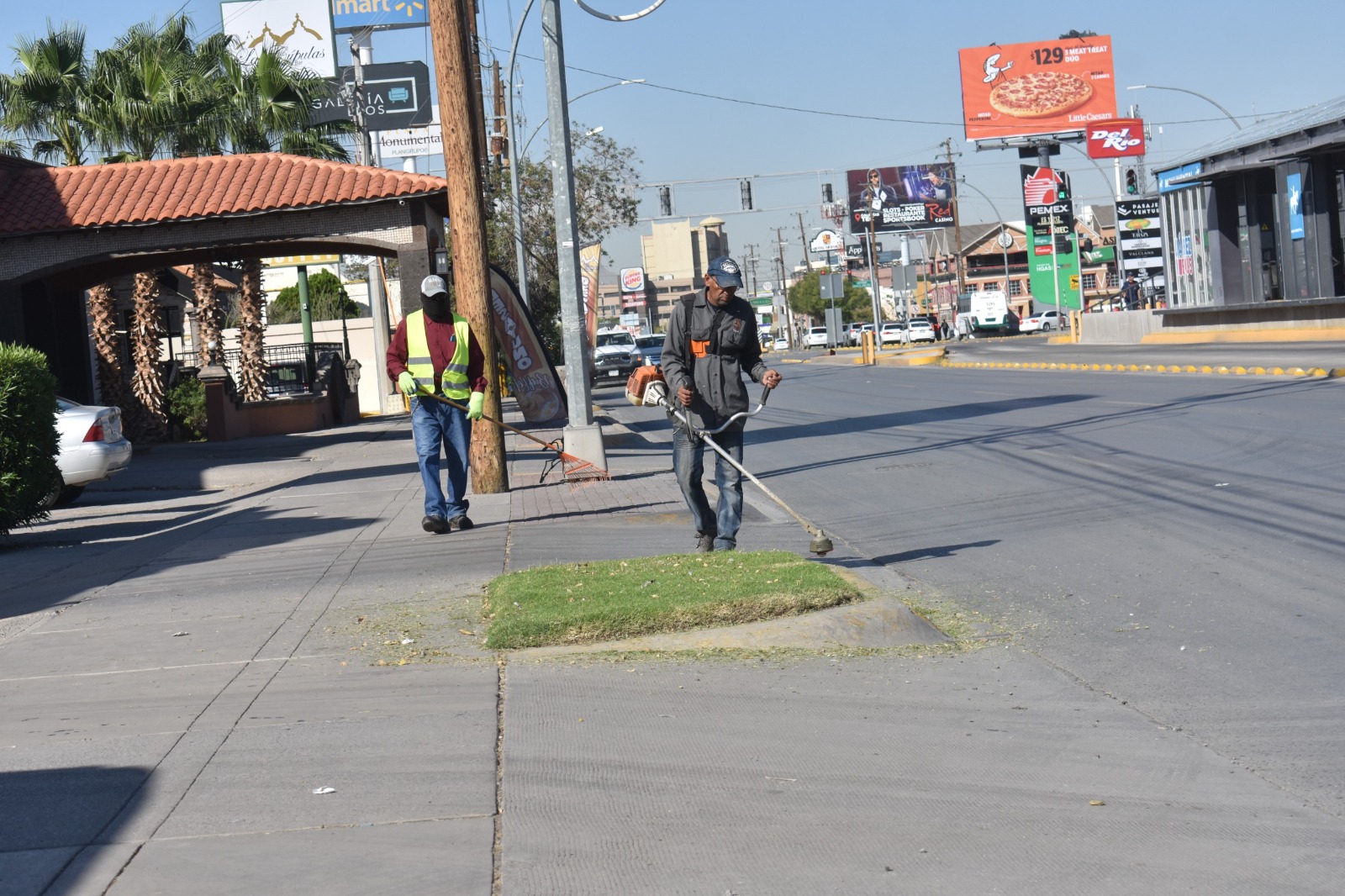 Continúa programa de limpieza en avenidas principales