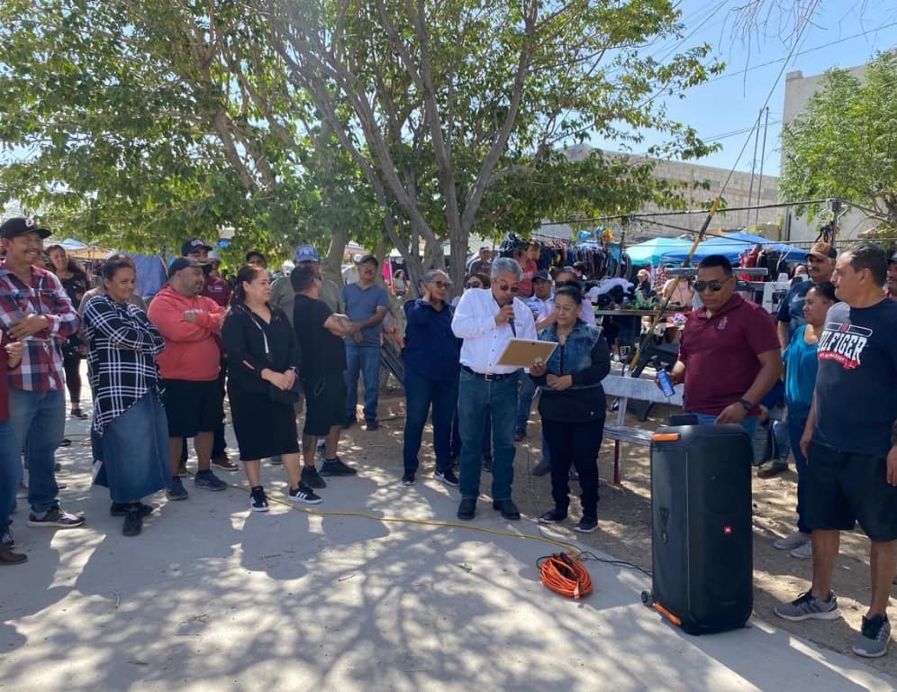 Reconocen a líderes de mercados populares por el apoyo a las acciones del municipio.