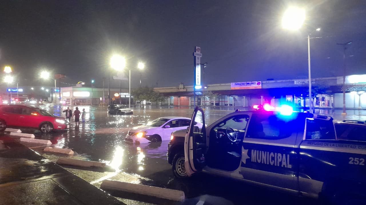 SSPM brinda apoyo en 35 incidentes por lluvias en Juárez