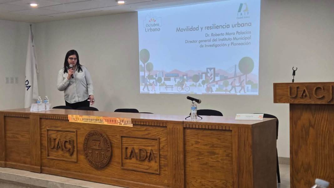 Arranca agenda Octubre Urbano 2026 con encuentro sobre ciudad sostenible