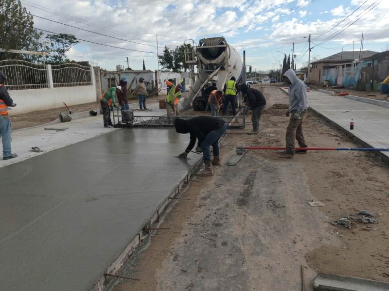 Invierten 21.8 millones de pesos en pavimentación de calles en El Sauzal