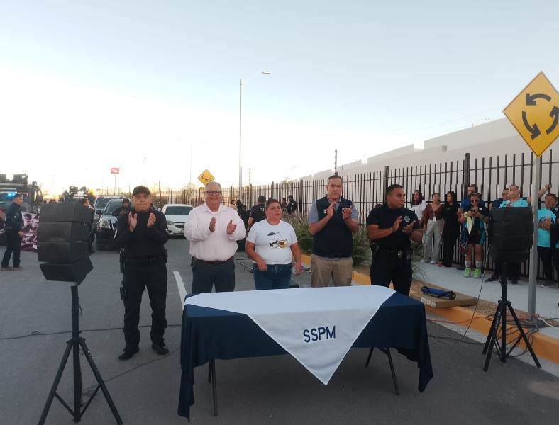 Acerca Policía Municipal sus servicios a 500 vecinos de Cerradas de San Ángel