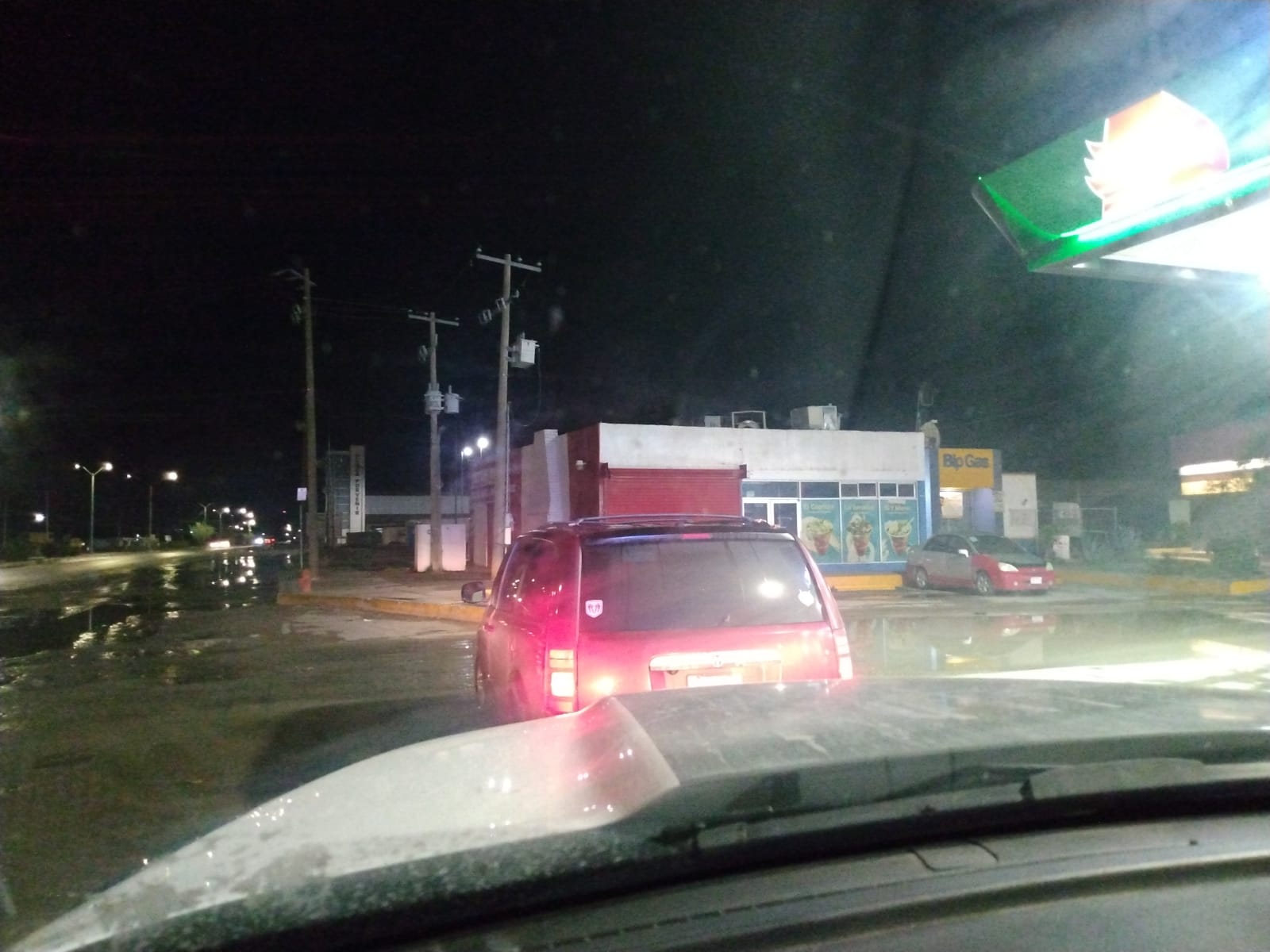 Registra Seguridad Vial 58 servicios durante el temporal de lluvia del martes.