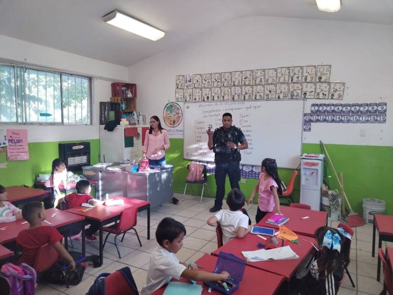 Lleva la SSPM “Mi Yo Digital” a escuela primaria Amador Hernández Arredondo