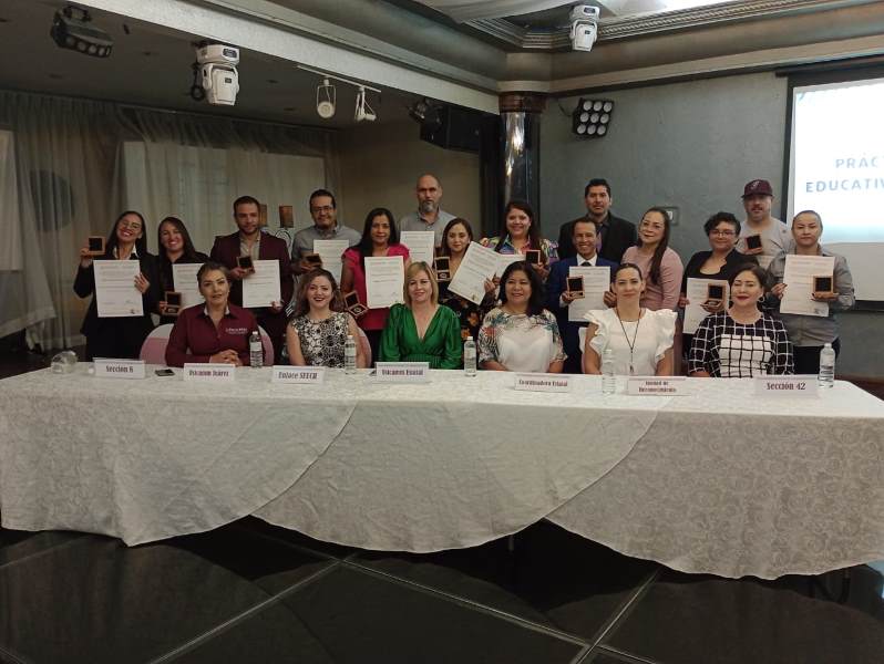 Reconocen a docentes de Educación Básica en Ciudad Juárez