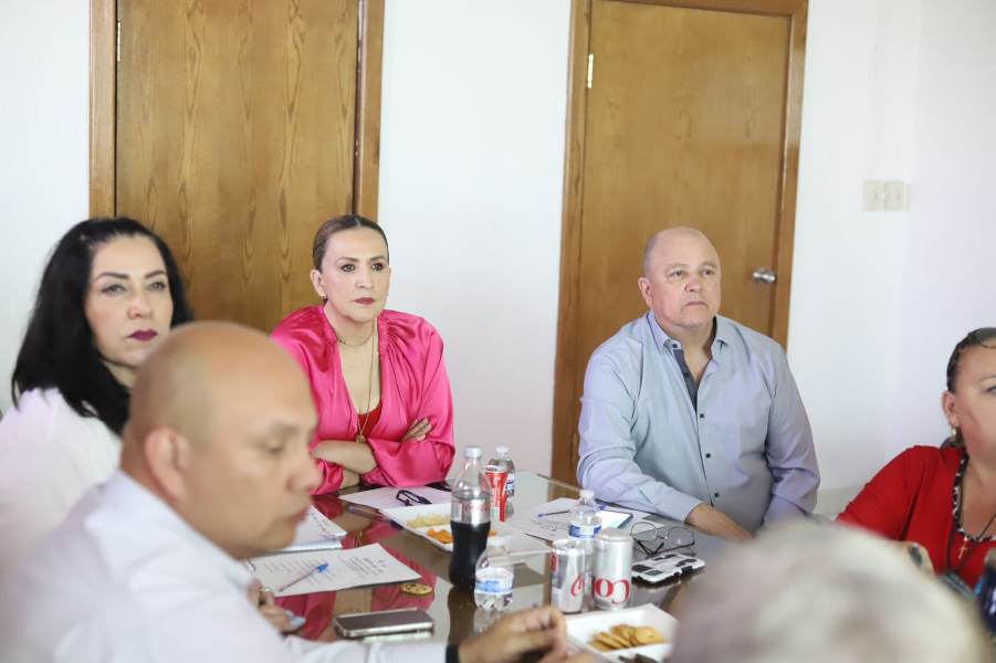 Mayoría dependencias de gobierno municipal aprobaron evaluación