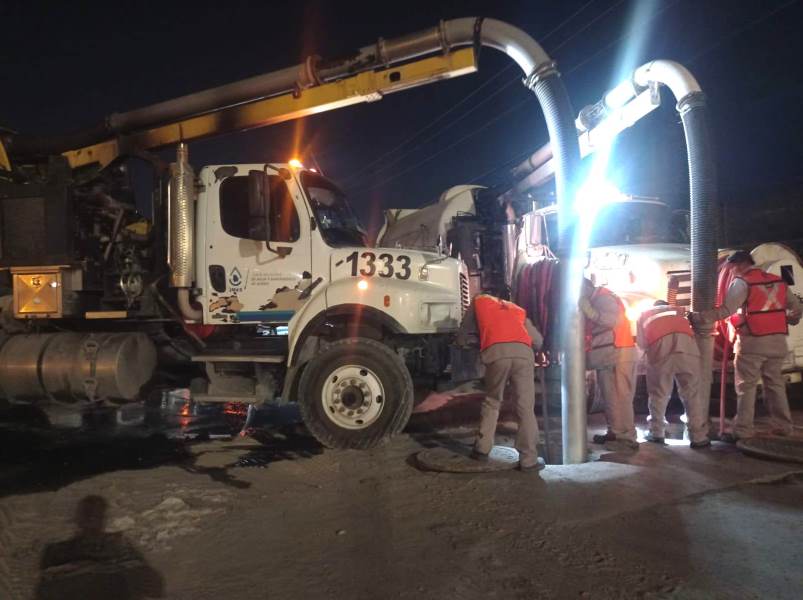 Programan mantenimiento nocturno desazolve en el monumento al cigarro recibirá
