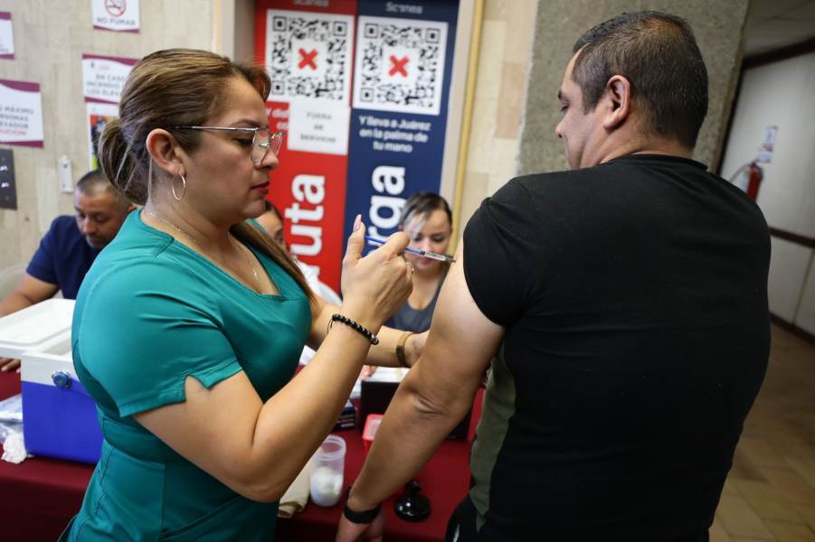 Arrancan campaña de vacunación contra la influenza