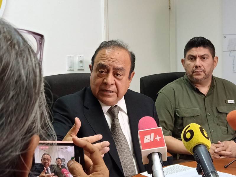 Colaboran autoridades en la investigación sobre el fallecimiento de un migrante y un pollero.