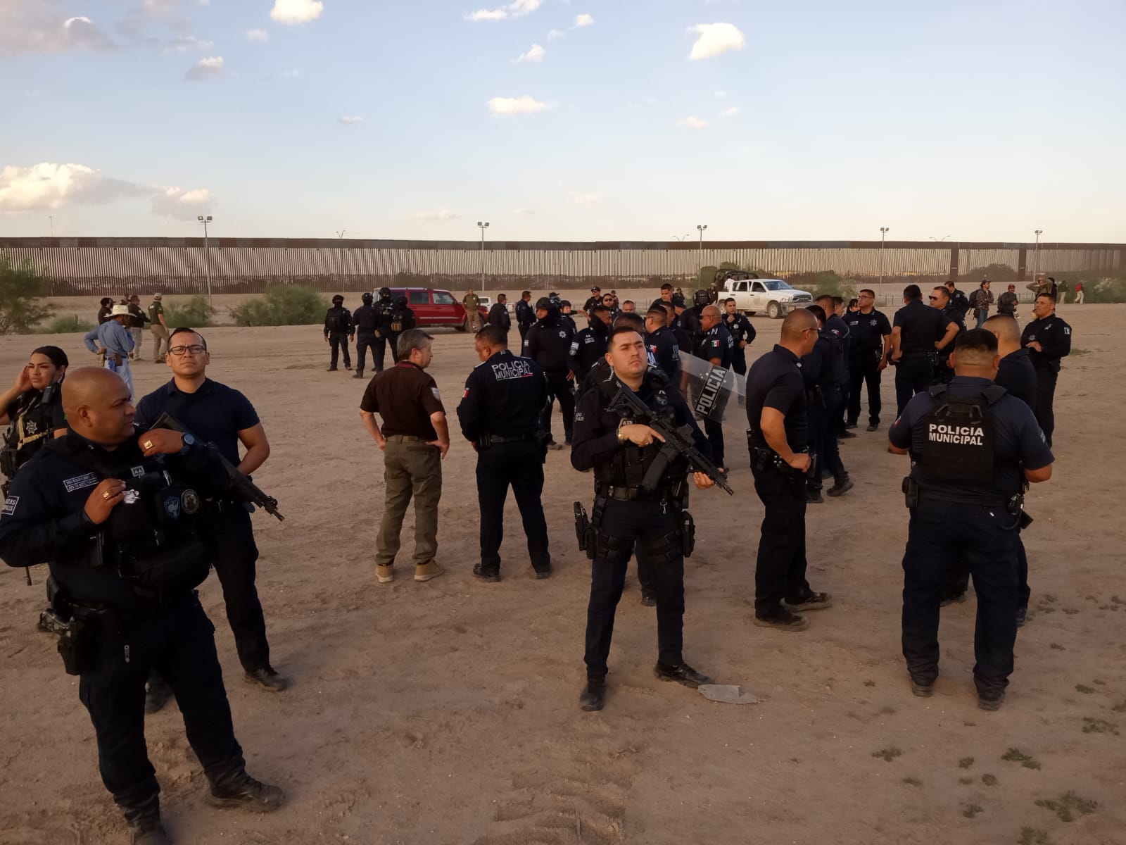 Señala CEDH persistencia de campañas de desinformación entre migrantes.