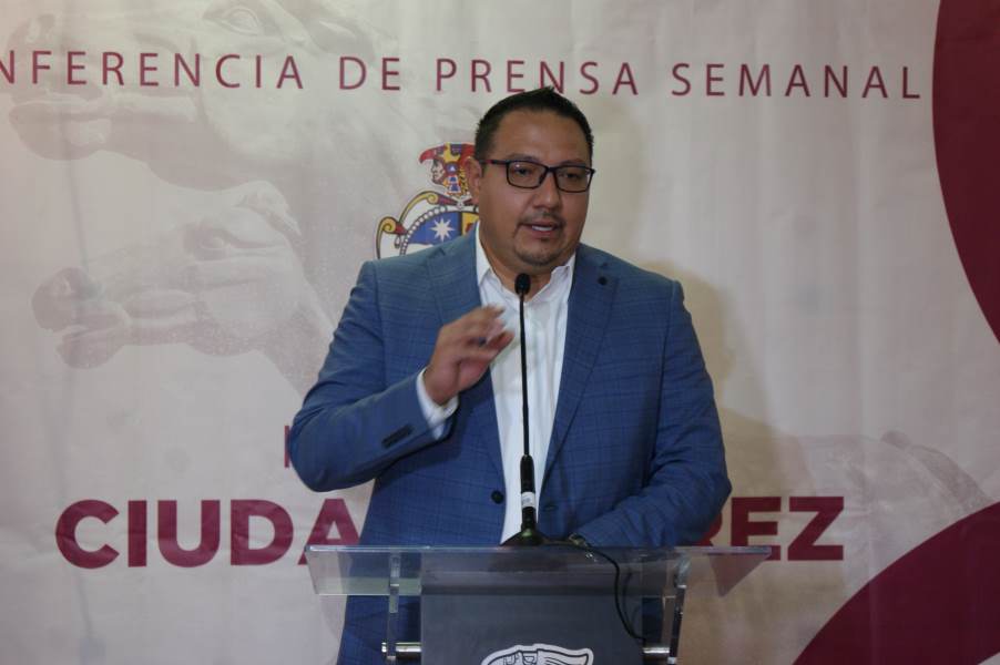 Sale Iván Pérez del gobierno municipal, nombran a Andrés Morales para ocupar cargo.