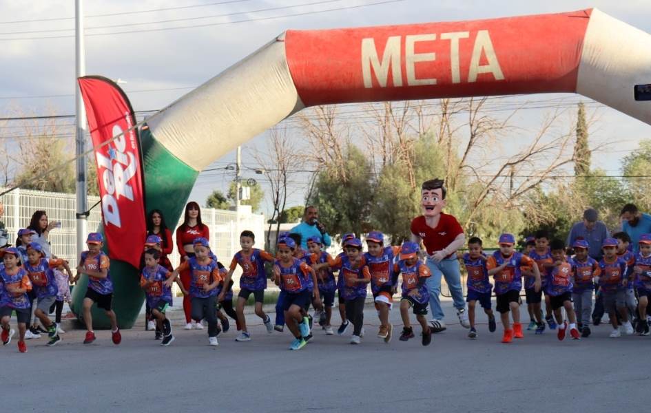 Un éxito Primera Carrera Infantil del Instituto Politécnico Nacional