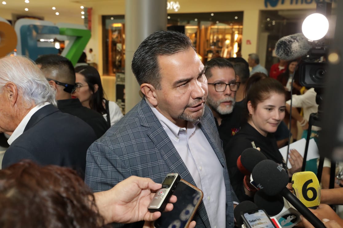 Recibirá municipio respuestas de senadores por escrito.