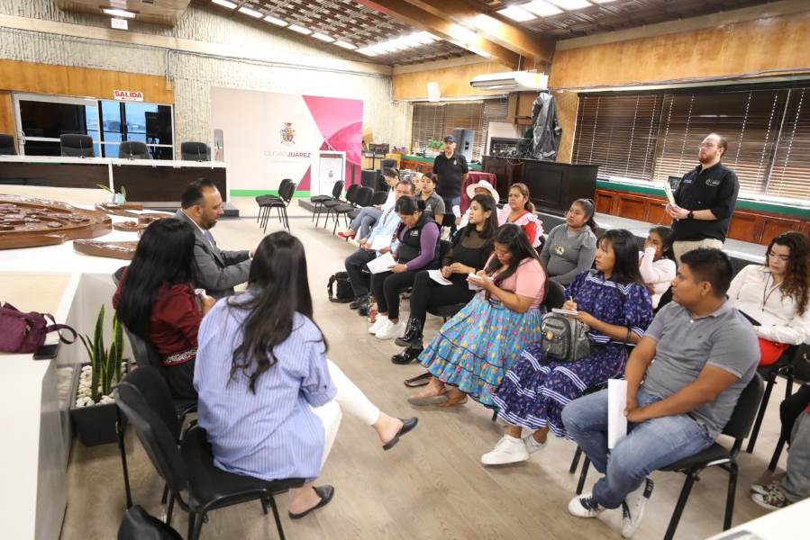 Refrendan compromiso con las comunidades indígenas