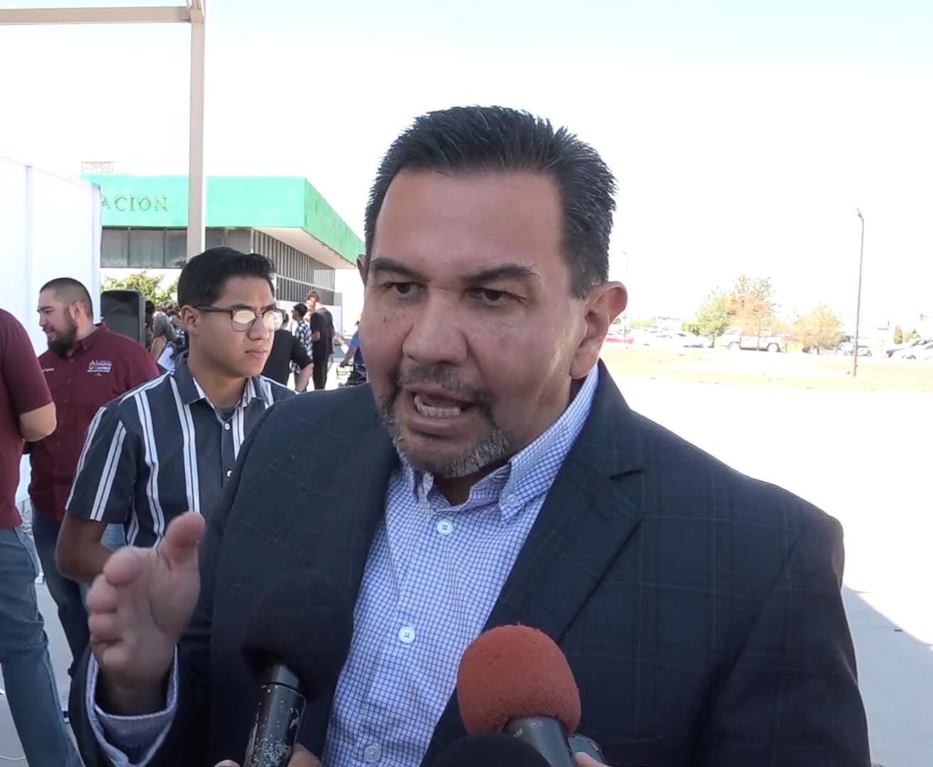 Ferromex debe poner de su parte y responder por invasión de trenes.