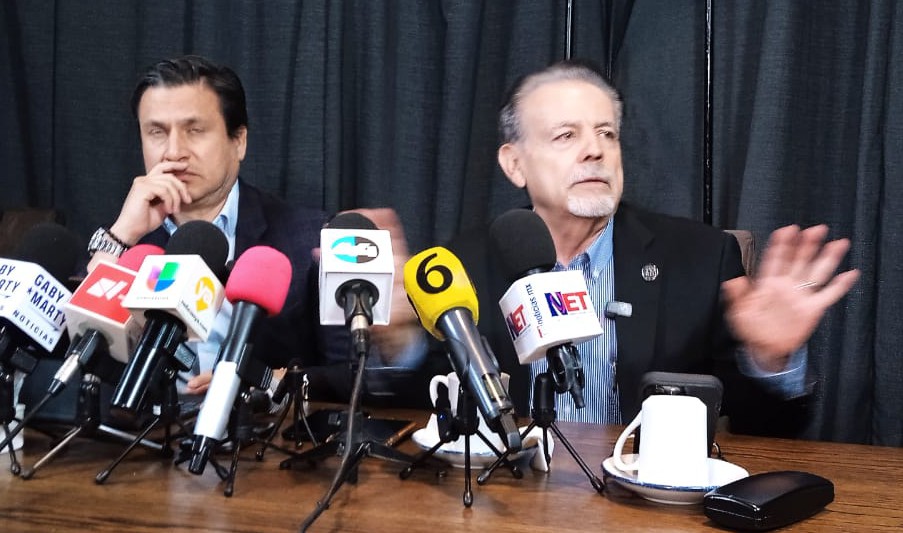 Cerca de mil 500 mdd en mercancías se mantienen retenidas en los puentes.