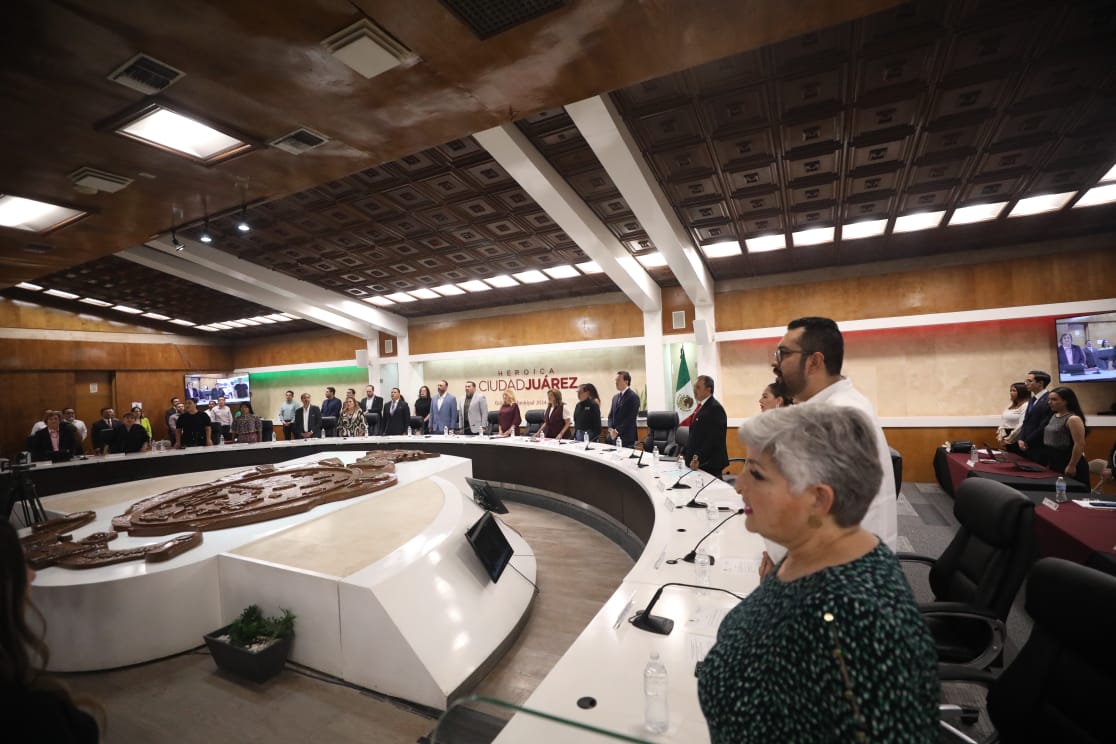 Divide al Cabildo la donación de 10 mdp a la UACJ.