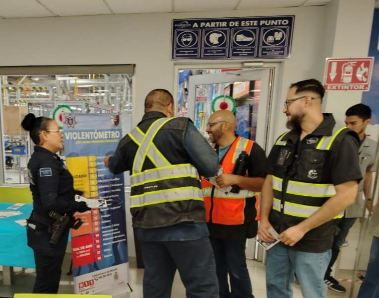 SSPM instala módulo informativo sobre violencia familiar en maquiladora Harman Becker