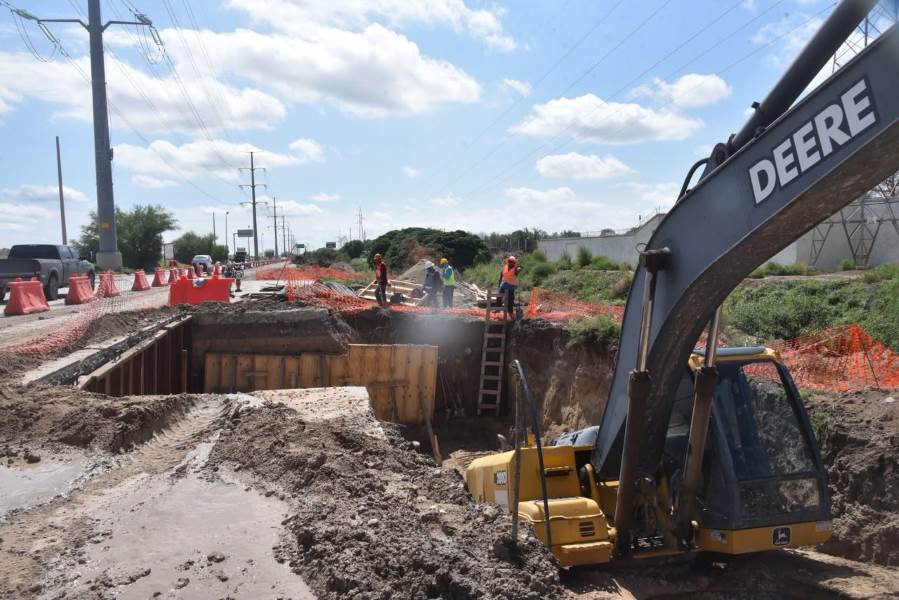 Avanza construcción de puente en Juan Pablo II y Valle del Sol; invierten 150 millones de pesos